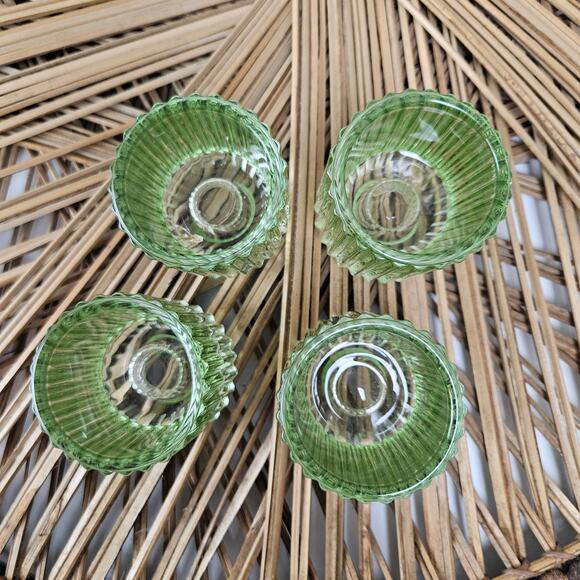 Ribbed Glass Tealight Candlestick Holder Green Set of 4 Decor Wedding Candle - Picture 4 of 7
